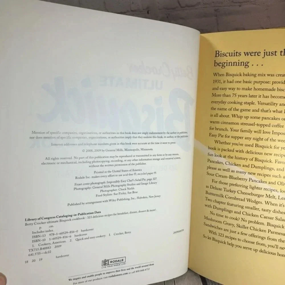 BETTY CROCKERS ULTIMATE BISQUICK cookbook